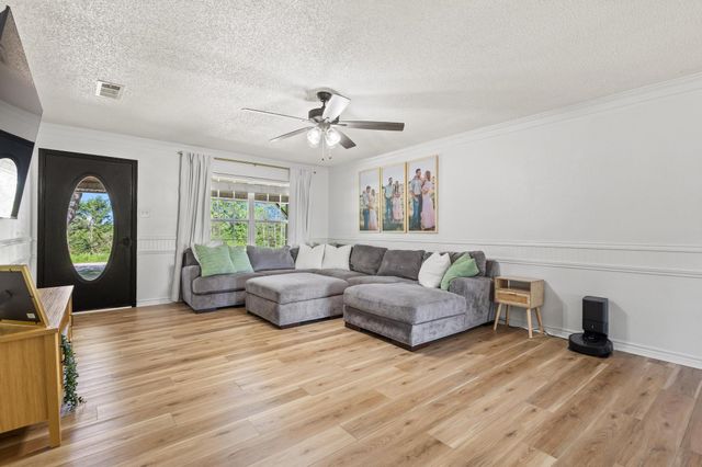 10443 Fm 512, Wolfe City, TX 75496