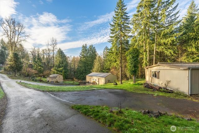 215 North Avenue, Kelso, WA 98626