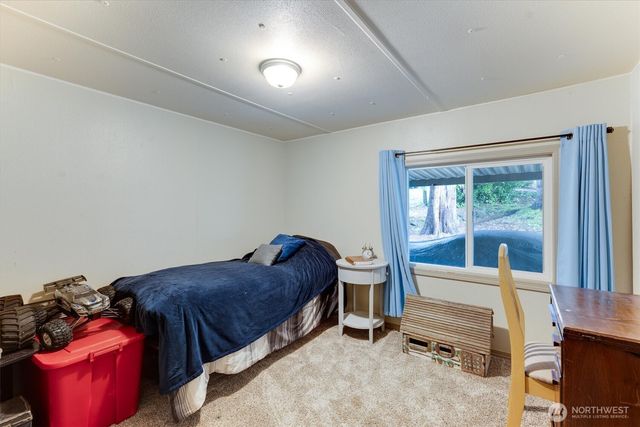 215 North Avenue, Kelso, WA 98626