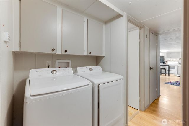 215 North Avenue, Kelso, WA 98626