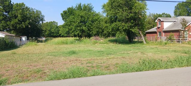 4167 Interurban Road, Lancaster, TX 75134