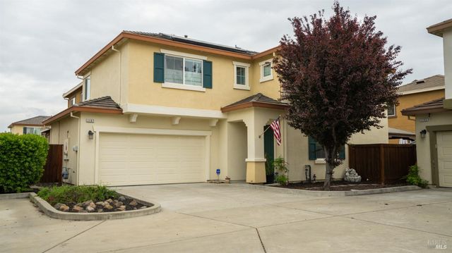 1157 N Station Dr, Vacaville, CA 95688