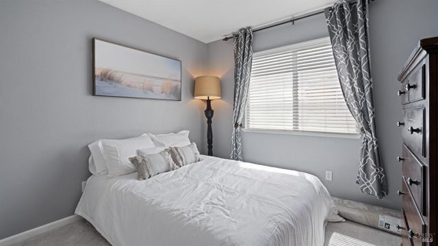 1157 N Station Dr, Vacaville, CA 95688