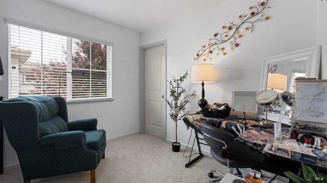 1157 N Station Dr, Vacaville, CA 95688