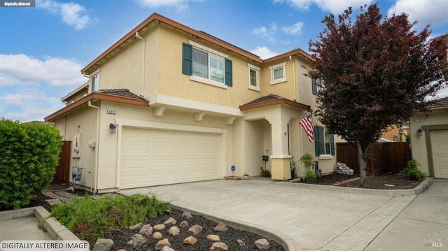 1157 N Station Dr, Vacaville, CA 95688