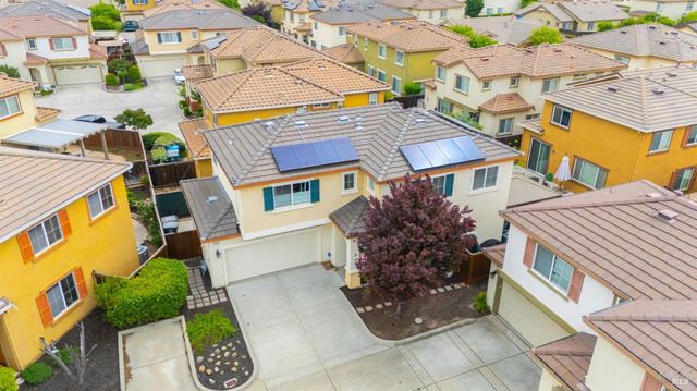 1157 N Station Dr, Vacaville, CA 95688