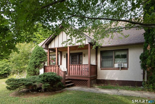 4 Mountain View Lane, North Canaan, CT 06018
