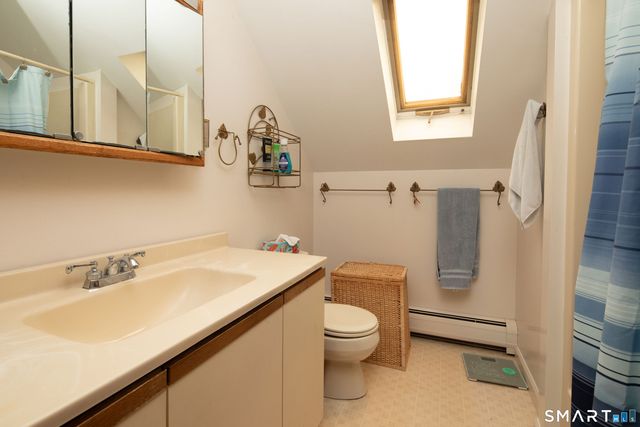 4 Mountain View Lane, North Canaan, CT 06018