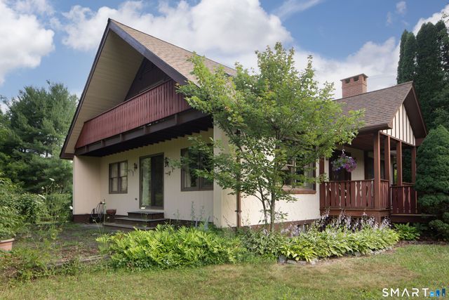 4 Mountain View Lane, North Canaan, CT 06018
