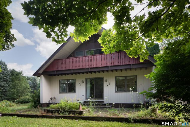 4 Mountain View Lane, North Canaan, CT 06018
