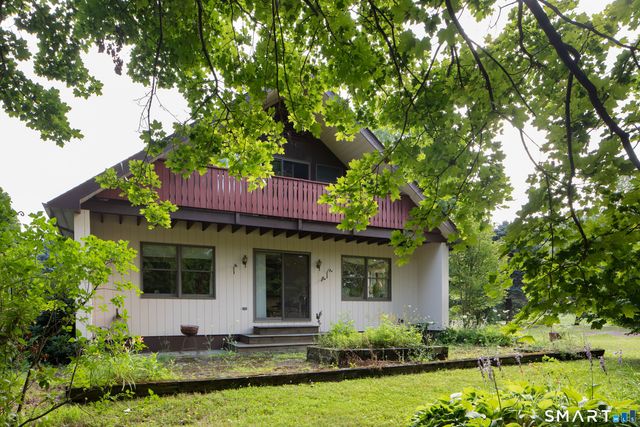 4 Mountain View Lane, North Canaan, CT 06018