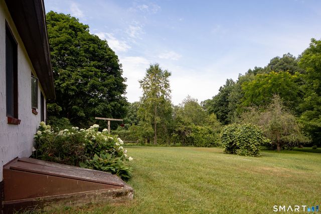 4 Mountain View Lane, North Canaan, CT 06018