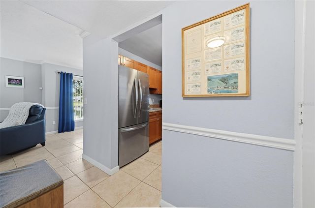 10433 CARROLLBROOK COURT 105, Tampa, FL 33618