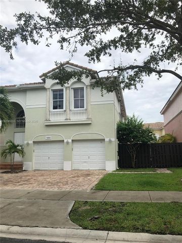 11253 NW 47th Ln, Doral, FL 33178