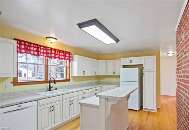 680 Body RD, Elizabeth City, NC 27909