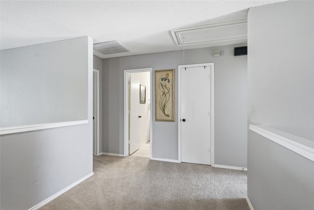 747 Cedar Leaf Circle, Lake Dallas, TX 75065