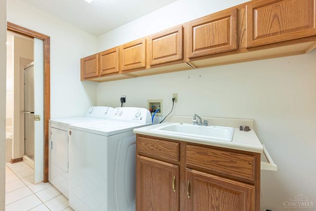 19 Hathaway Commons Drive, Lebanon, OH 45036