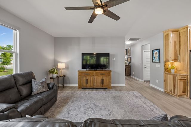 1140 Stoney Brook Pvt Bnd, Gallatin, TN 37066