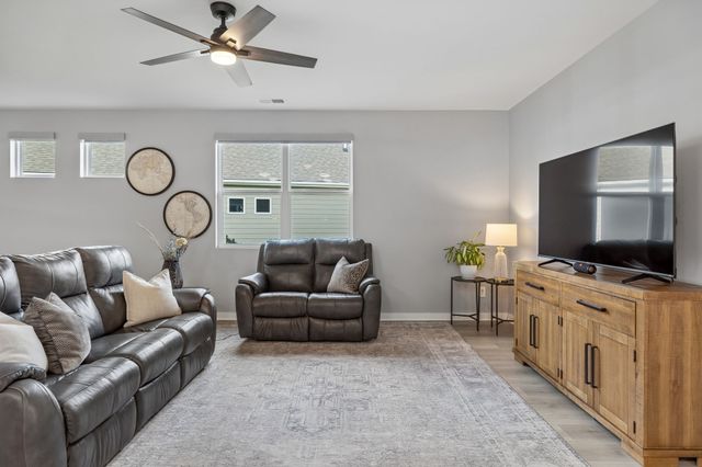 1140 Stoney Brook Pvt Bnd, Gallatin, TN 37066
