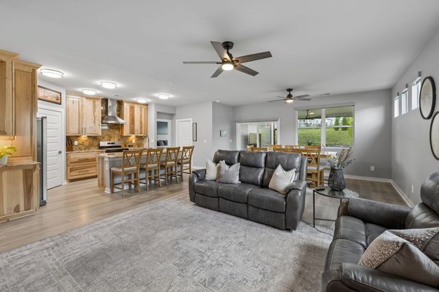 1140 Stoney Brook Pvt Bnd, Gallatin, TN 37066