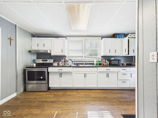 1027 W 11th Street, Anderson, IN 46016