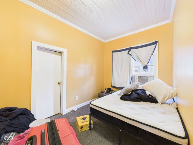 1027 W 11th Street, Anderson, IN 46016