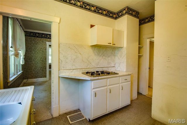 13554 Cannedy Road, Carlinville, IL 62626