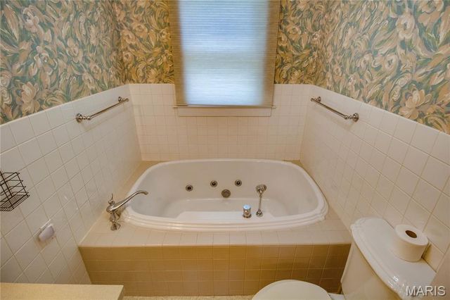 13554 Cannedy Road, Carlinville, IL 62626