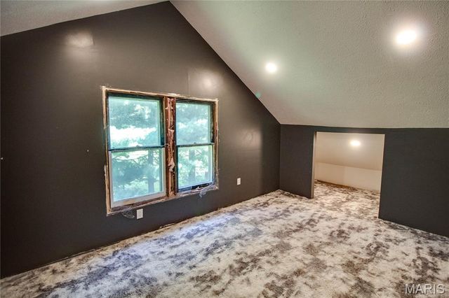 13554 Cannedy Road, Carlinville, IL 62626