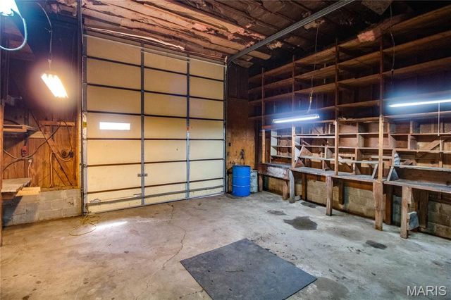 13554 Cannedy Road, Carlinville, IL 62626