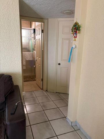 10501 NW 35th Place, Miami, FL 33147