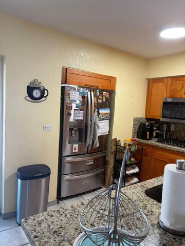 10501 NW 35th Place, Miami, FL 33147