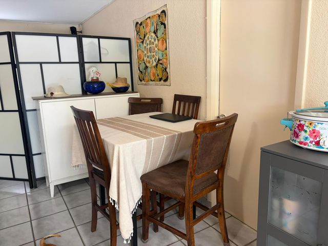 10501 NW 35th Place, Miami, FL 33147