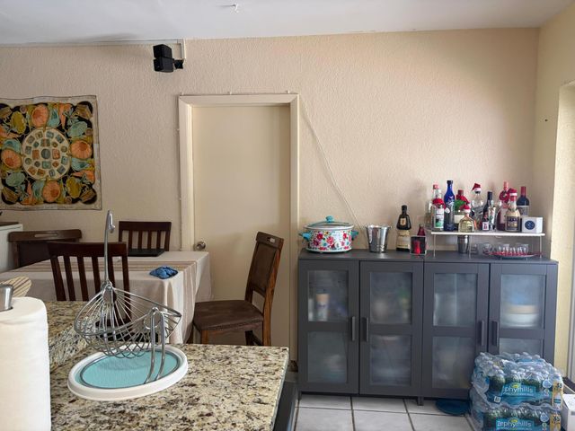 10501 NW 35th Place, Miami, FL 33147