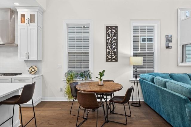 34 Briarwood, Plymouth, MA 02360