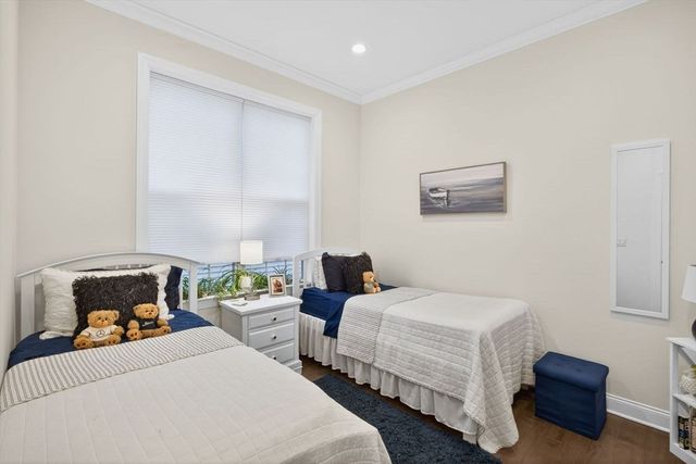 34 Briarwood, Plymouth, MA 02360