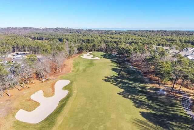 34 Briarwood, Plymouth, MA 02360