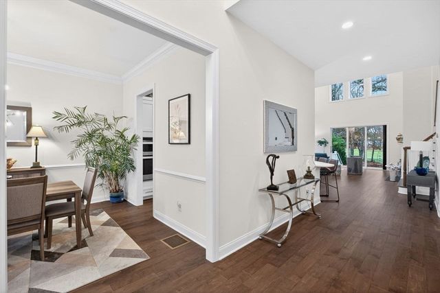 34 Briarwood, Plymouth, MA 02360