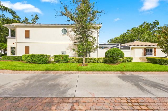 1861 Frederick Small Road, Jupiter, FL 33458