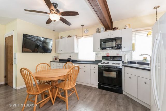 1429 N May Street, Joliet, IL 60435