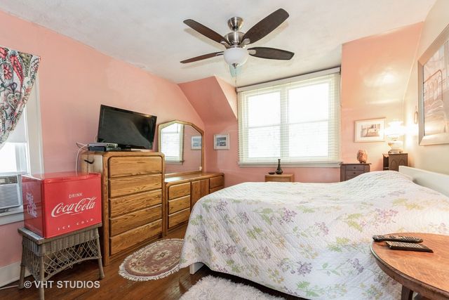 1429 N May Street, Joliet, IL 60435