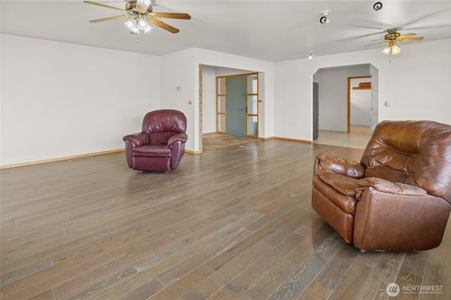 641 Robinson Canyon Road, Ellensburg, WA 98926