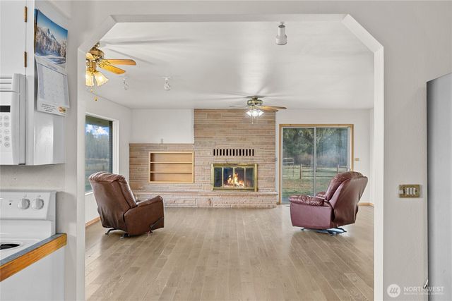 641 Robinson Canyon Road, Ellensburg, WA 98926