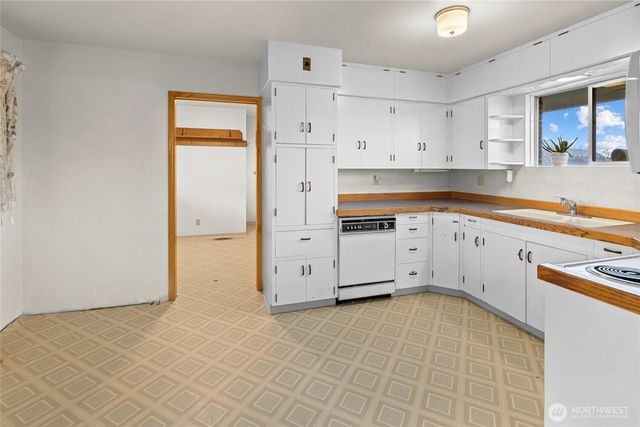 641 Robinson Canyon Road, Ellensburg, WA 98926