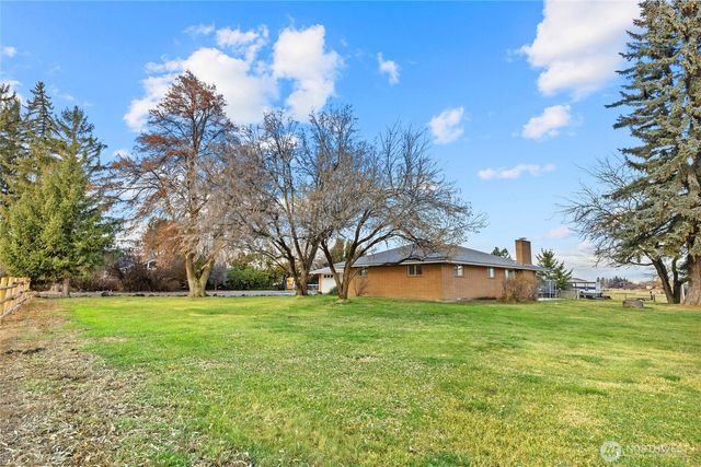 641 Robinson Canyon Road, Ellensburg, WA 98926