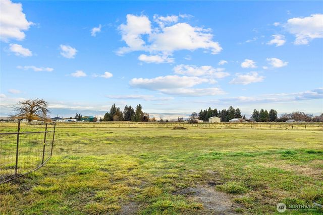 641 Robinson Canyon Road, Ellensburg, WA 98926