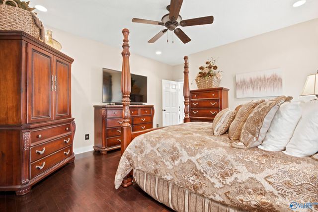 22255 Diamond Pointe Drive, Athens, AL 35613