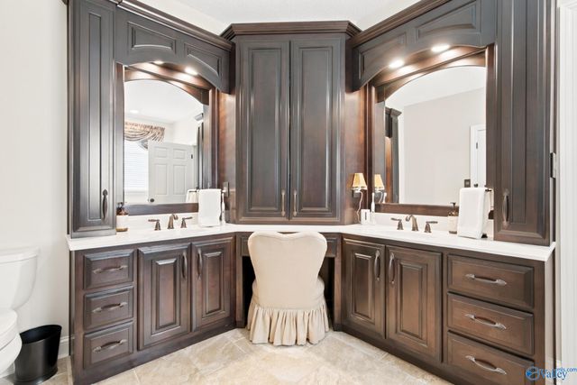 22255 Diamond Pointe Drive, Athens, AL 35613