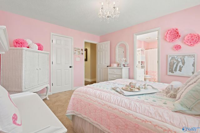 22255 Diamond Pointe Drive, Athens, AL 35613