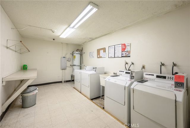 635 S Prospect Avenue 101, Redondo Beach, CA 90277